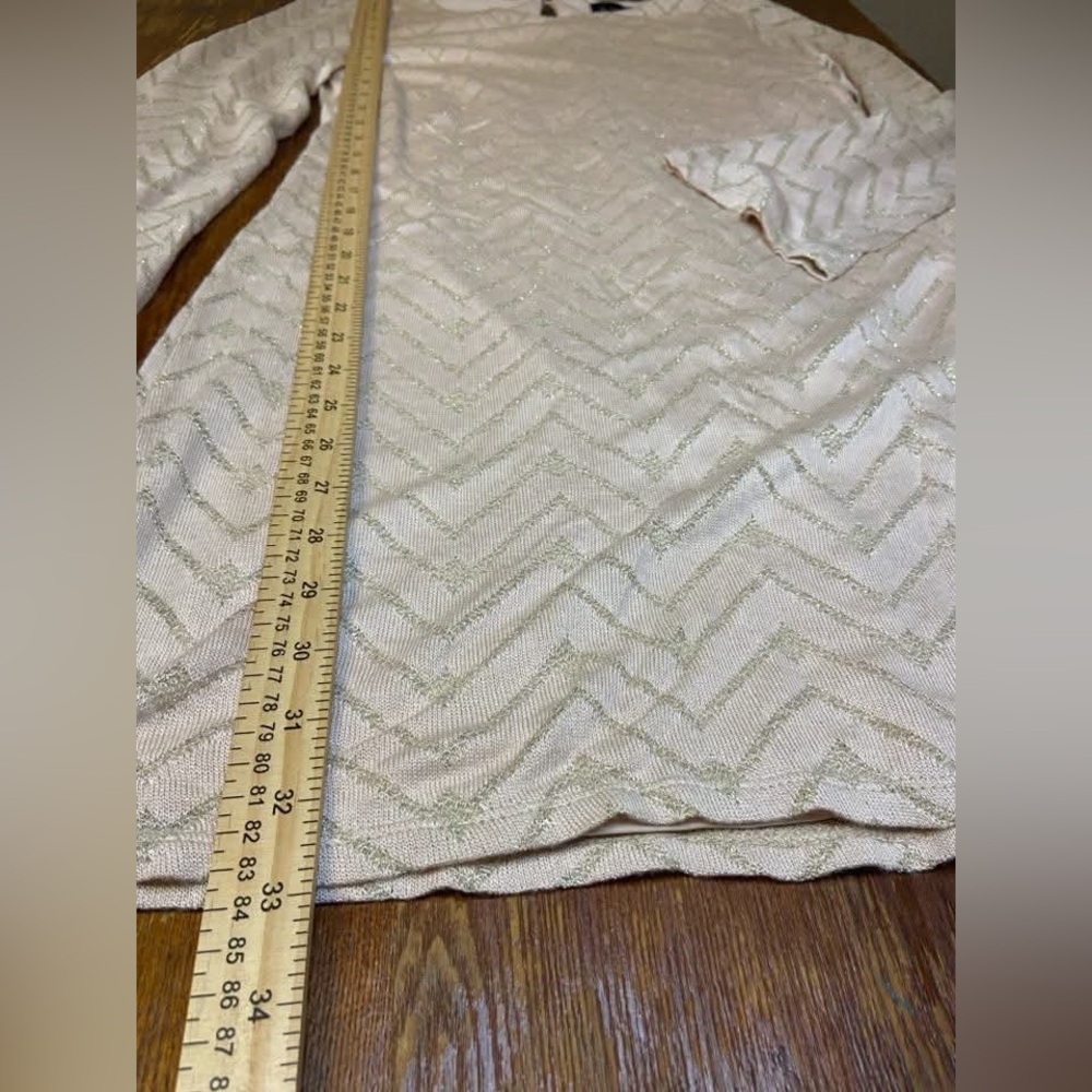 AUW Cream Chevron Long Sleeve Dress - Picture 8 of 10